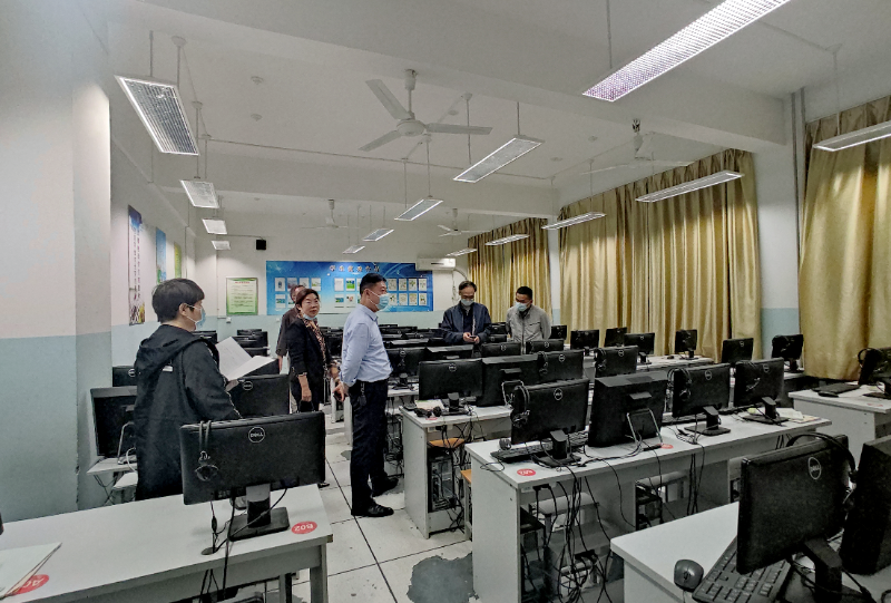 修改實驗學(xué)校驗收通過